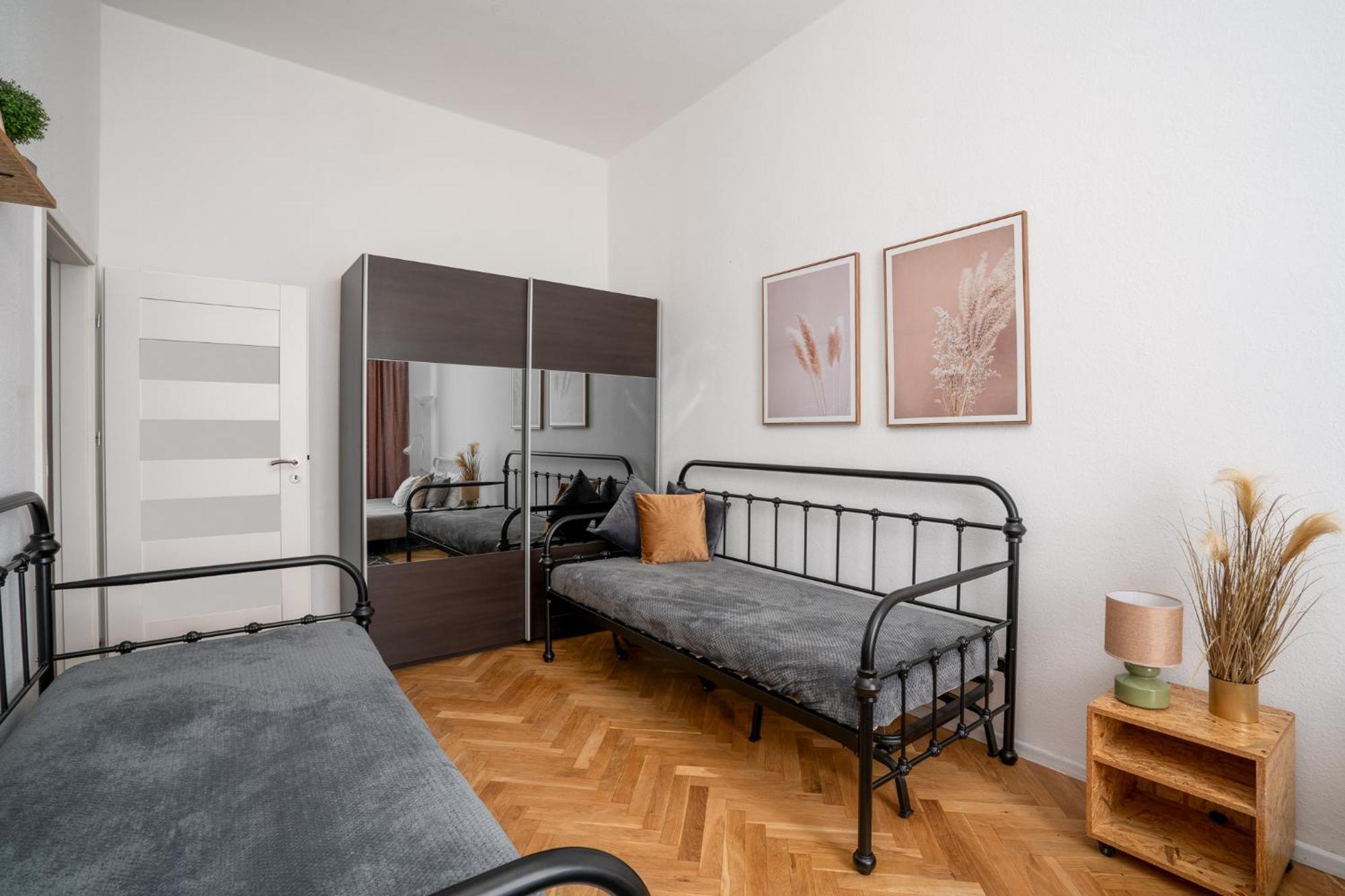 A.S. Home Swidnicka Street Вроцлав Экстерьер фото